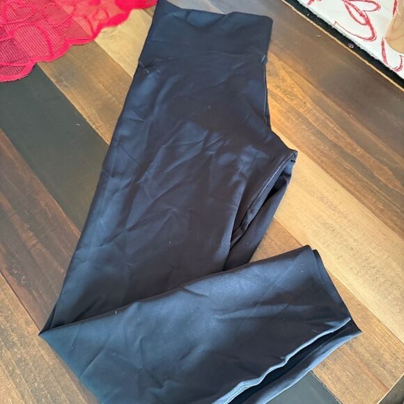 AERIE OFFLINE LEGGINGS - Picture 1 of 6
